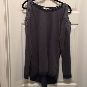 Cold shoulder style sweatshirt